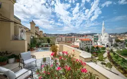 appartement 8 pièces à Nice (06100) — photo 2