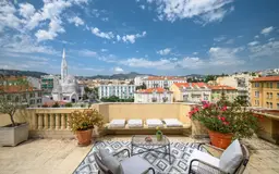 appartement 8 pièces à Nice (06100)