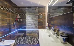 maison/villa 7 pièces à Nice (06200) — photo 15