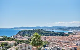 appartement 5 pièces à Nice (06300) — photo 2