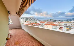 appartement 4 pièces à Nice (06000) — photo 2