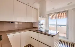 appartement 4 pièces à Nice (06000) — photo 8