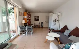 appartement 3 pièces à Saint-Laurent-du-Var (06700) — photo 9