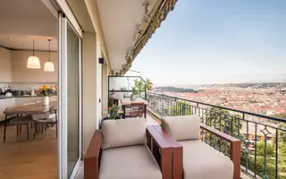 appartement 3 pièces à Nice (06300)