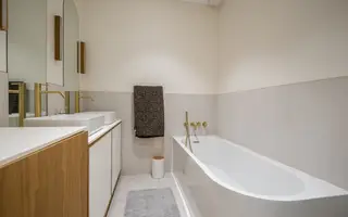 appartement 3 pièces à Nice (06300) — photo 10