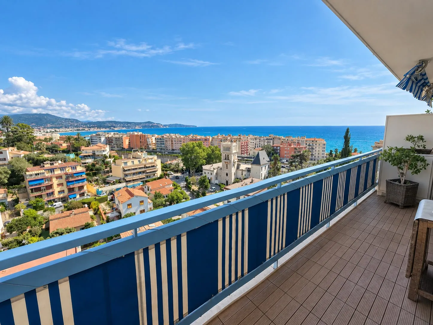 appartement 3 pièces à Nice (06200)