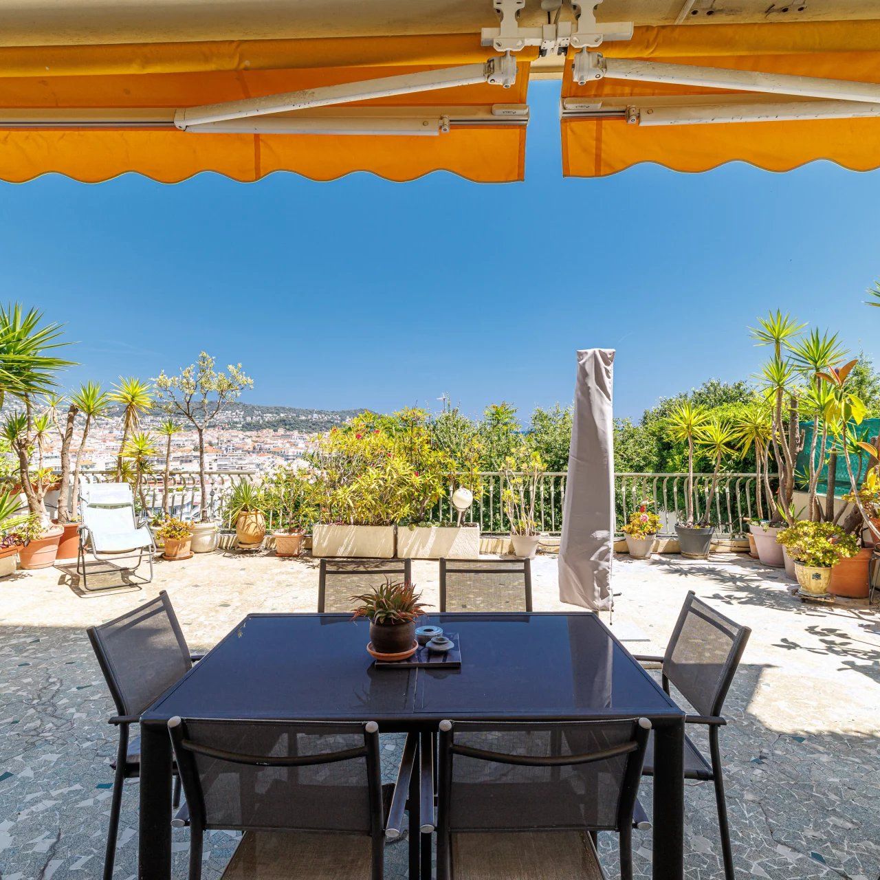 4P NICE BEAUMETTES TERRASSE VUE DEGAGEE
