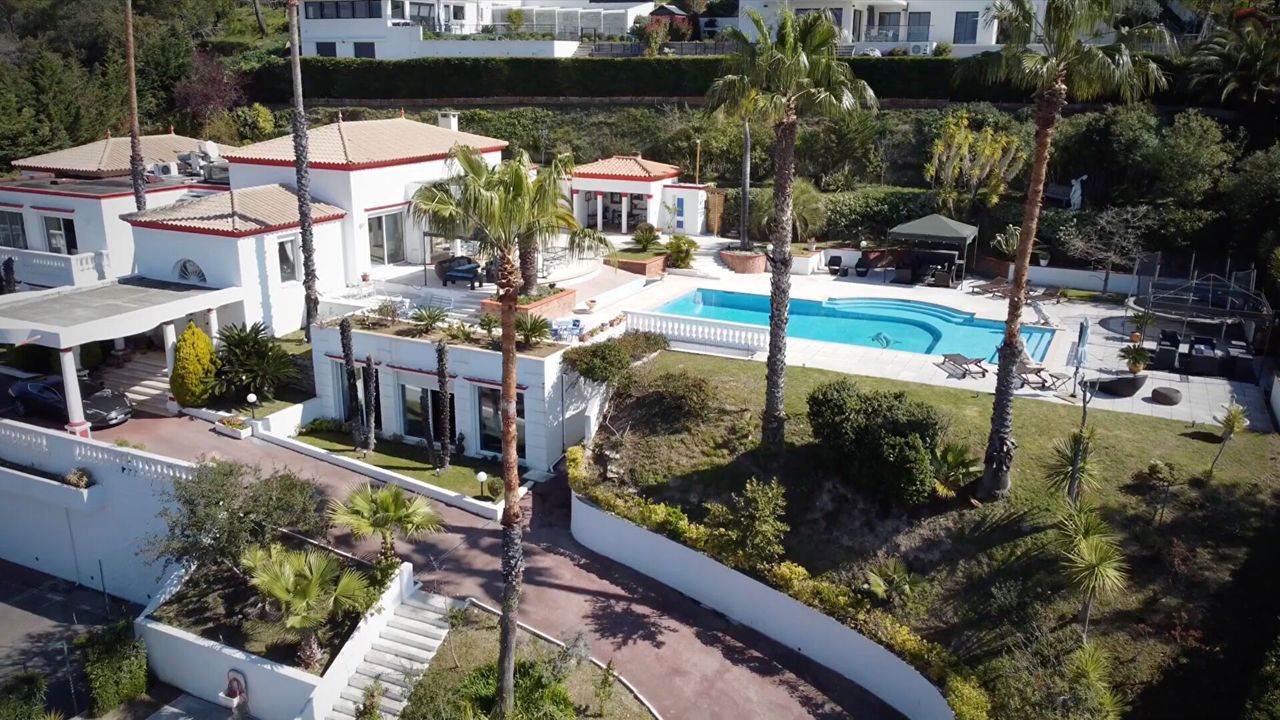 Villa Nice Ouest 665 m2 PISCINE VUE MER