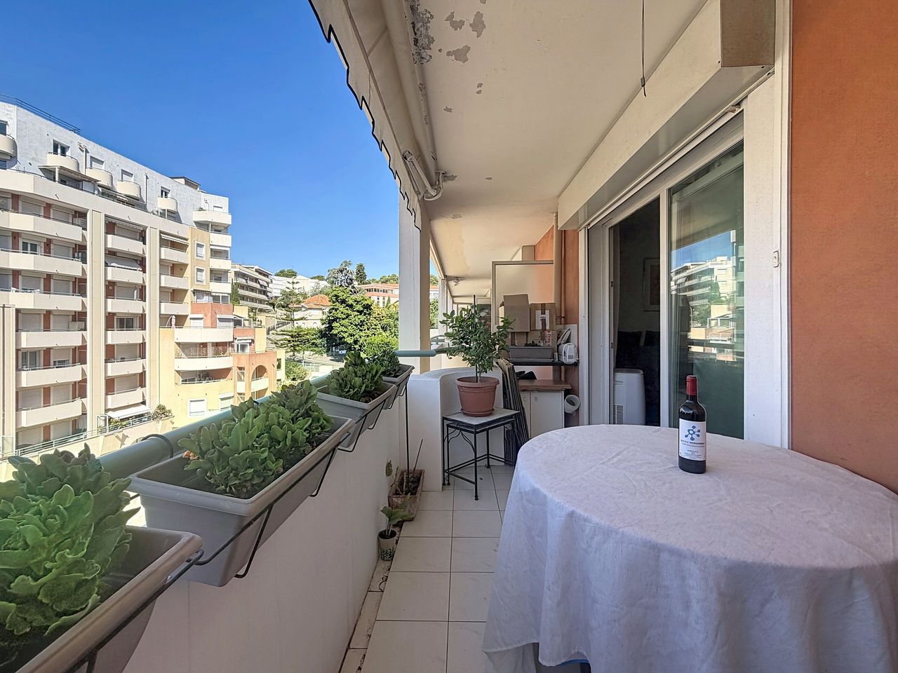 Nice - Magnan / Promenade des anglais - Studio avec terrasse rén