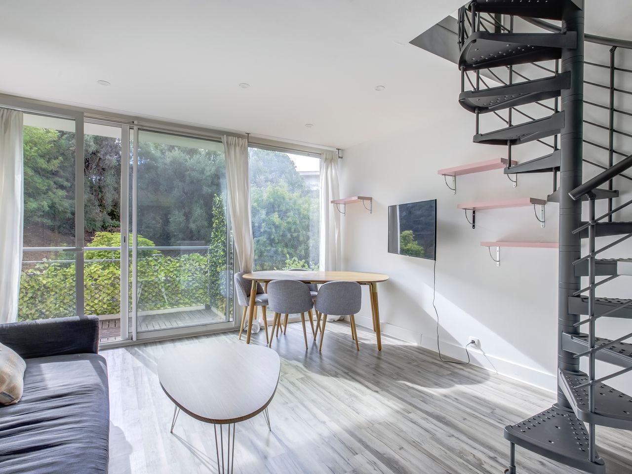 Appartement - 2 pièces - 49.5 m² - 325 000 € - À vendre