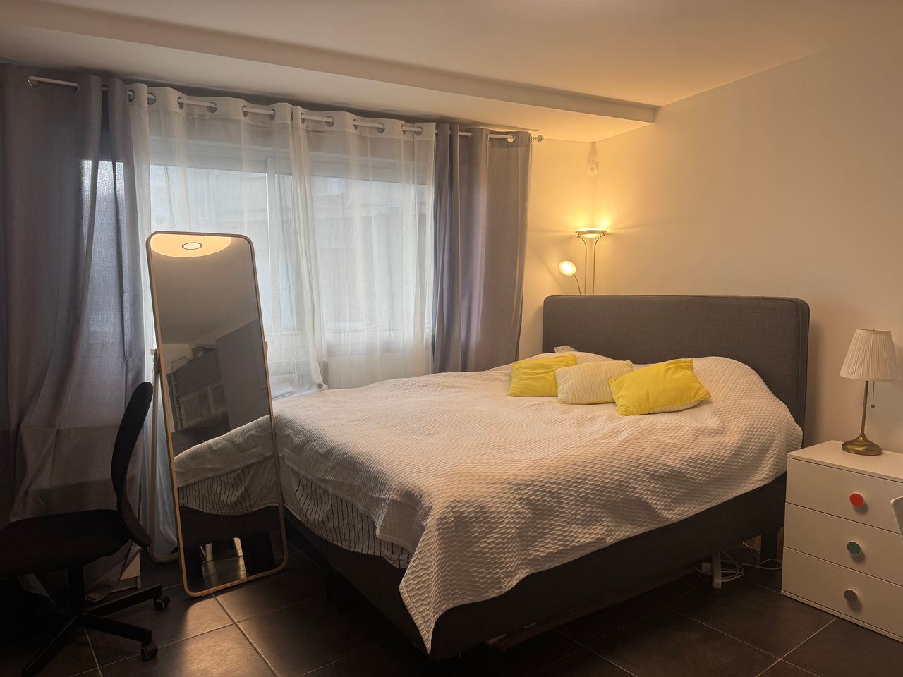 Appartement - 2 pièces - 39.0 m² - 295 000 € - À vendre