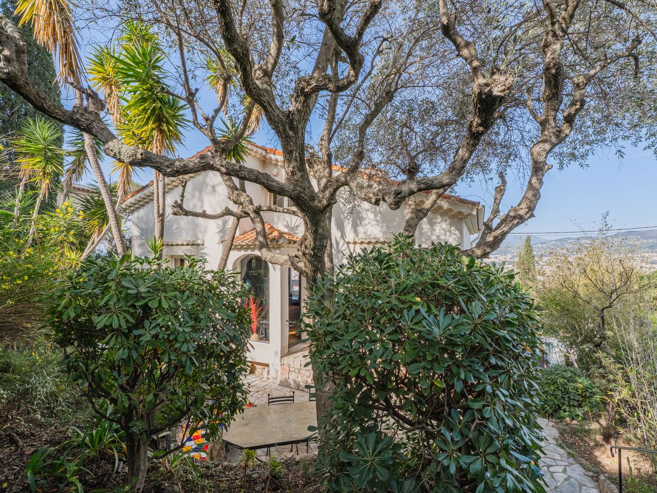 Maison - 4 pièces - 107.07 m² - 1 095 000 € - À vendre