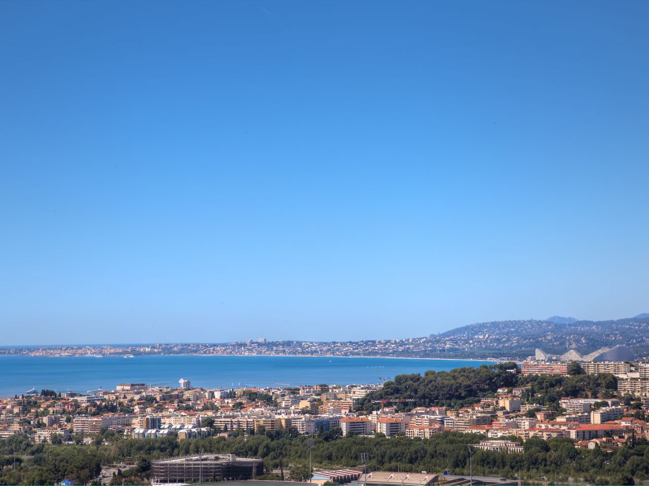 Appartement - 2 pièces - 51.17 m² - 318 000 € - À vendre