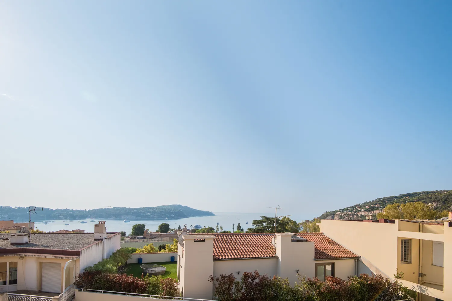 Appartement - 4 pièces - 102.09 m² - 970 000 € - À vendre