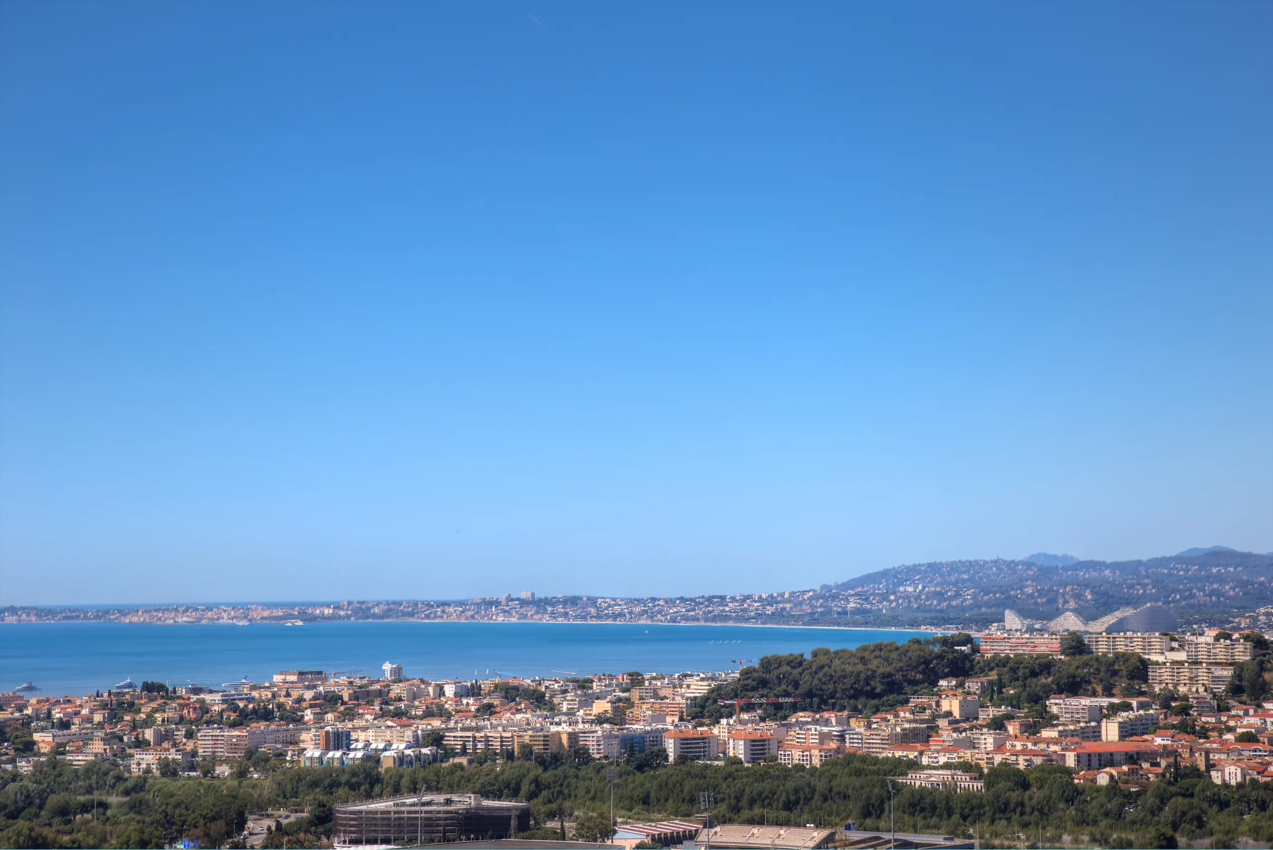 Appartement - 2 pièces - 51.17 m² - 318 000 € - À vendre